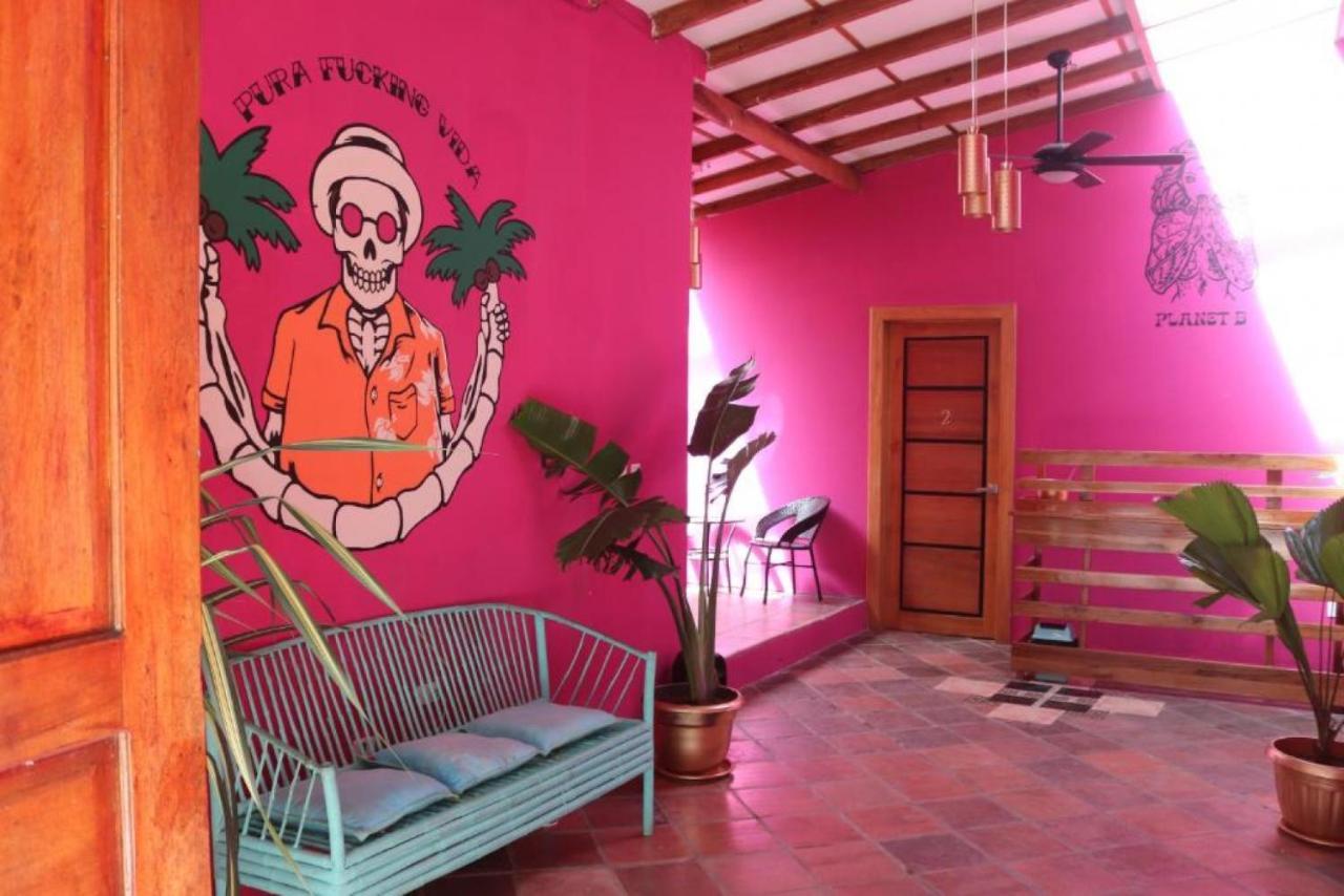 Planet B Hostel - Adults Only Manuel Antonio Exteriör bild